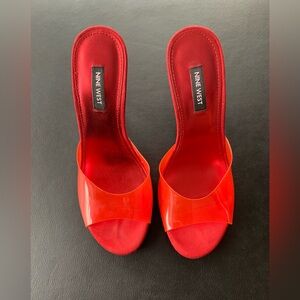 Nine West red pump